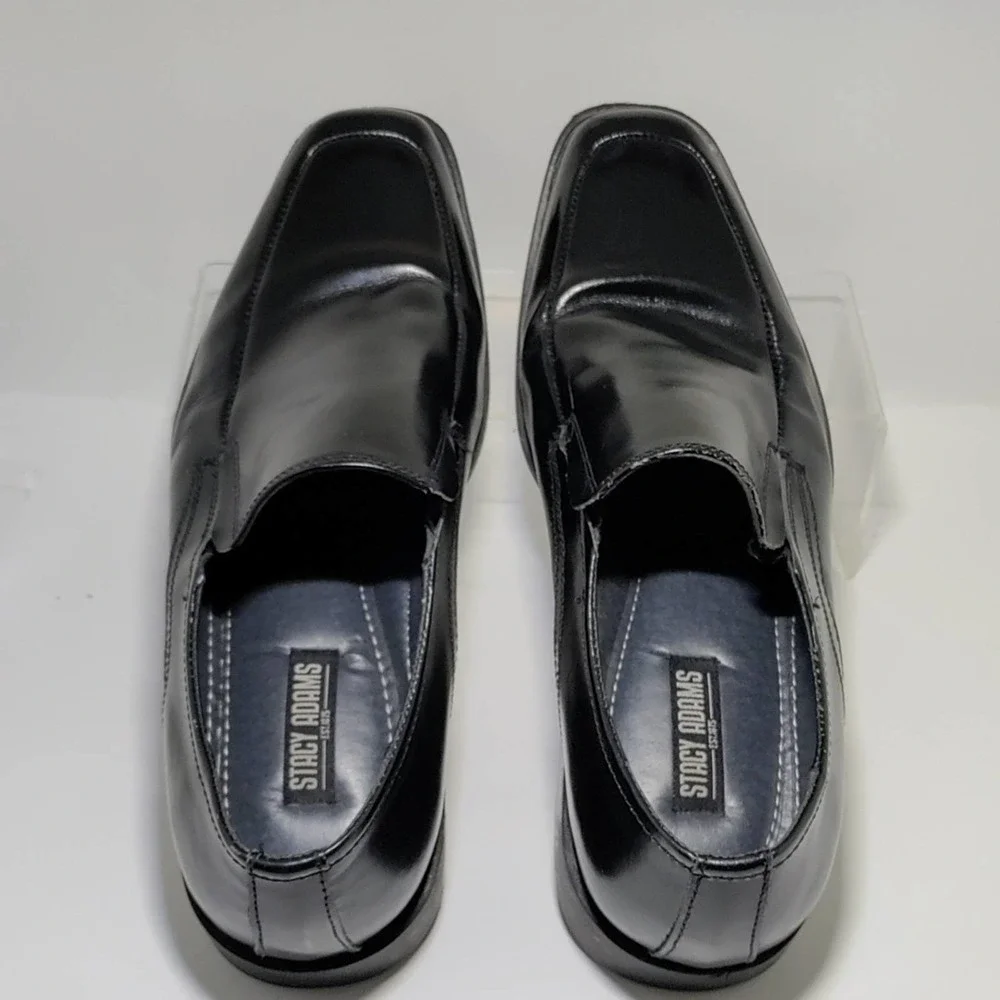 Stacy Adams black leather men's slip-on dress shoe size 8m